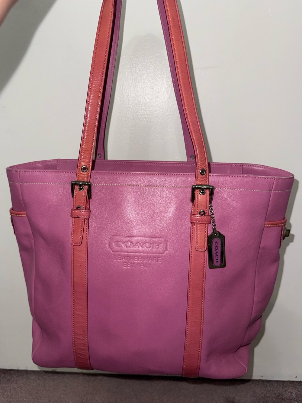 Coach Vintage Gallery tote bag pink leather & patent leather trim silver detail